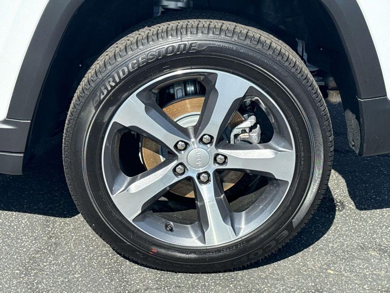 New 2026 Jeep Grand Cherokee Limited 4x4