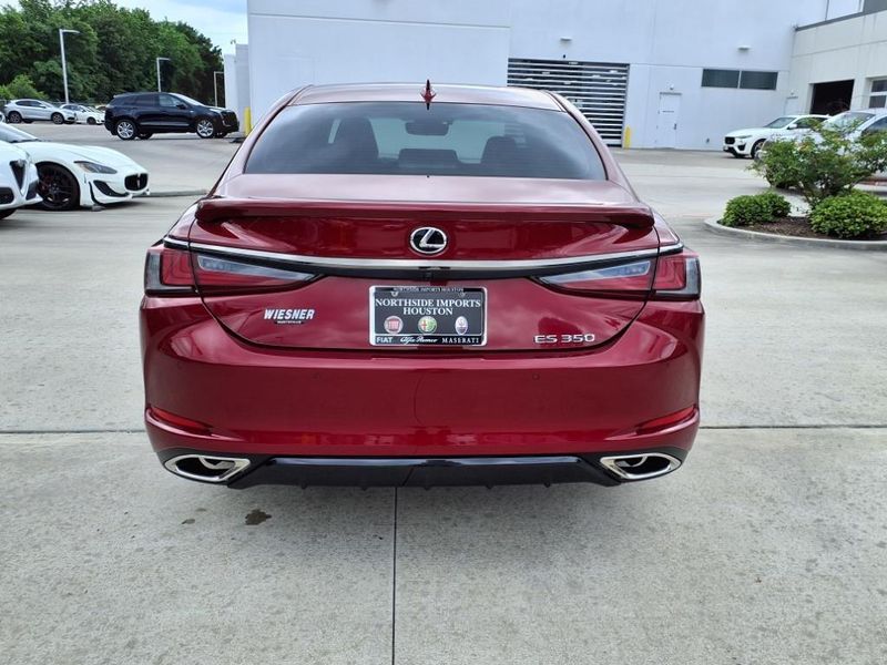2022 Lexus ES 350 F SportImage 16