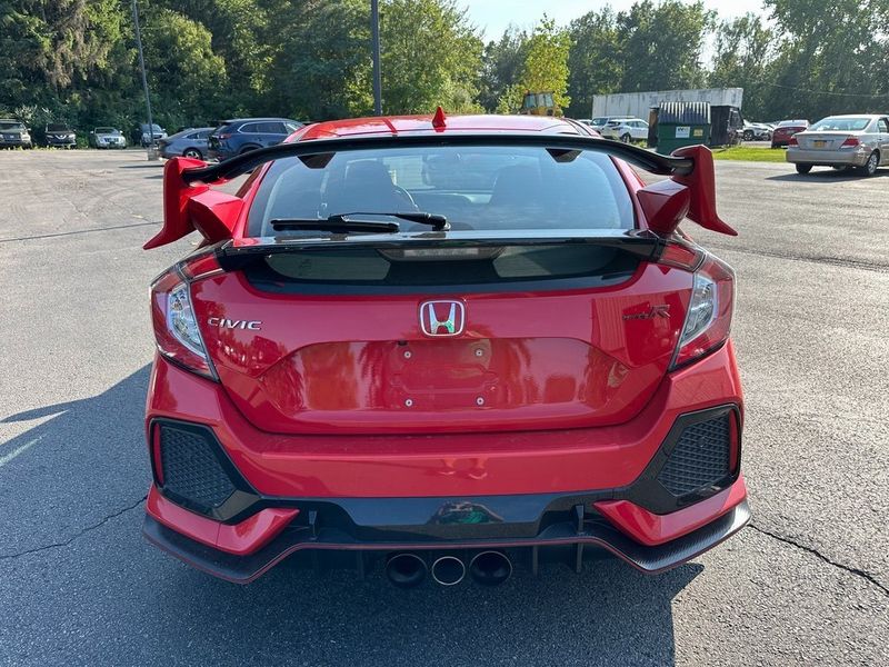 2019 Honda Civic Type R TouringImage 14