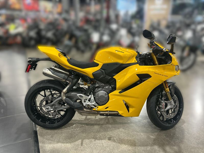 New 2026 Ducati PANIGALE V2 S Image 11