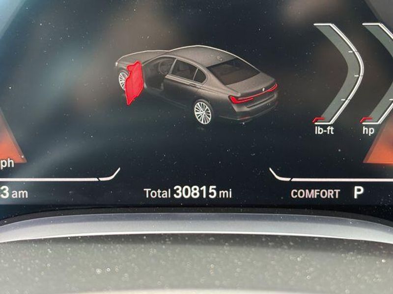 Used 2022 BMW 740 740iImage 7