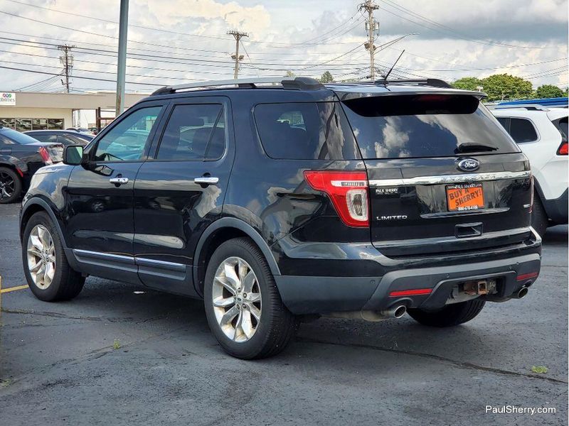 2014 Ford Explorer LimitedImage 11
