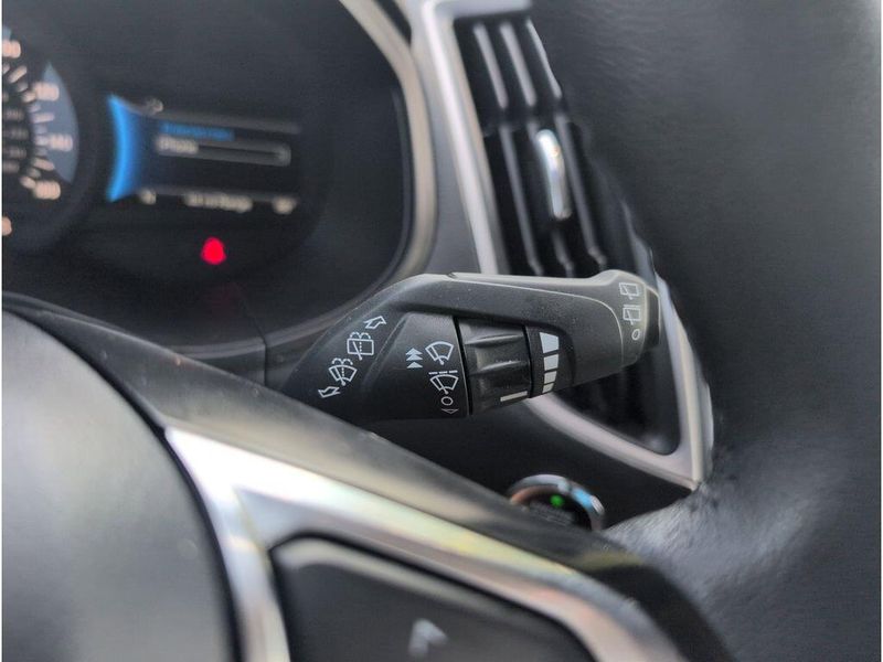 2024 Ford Edge SELImage 24