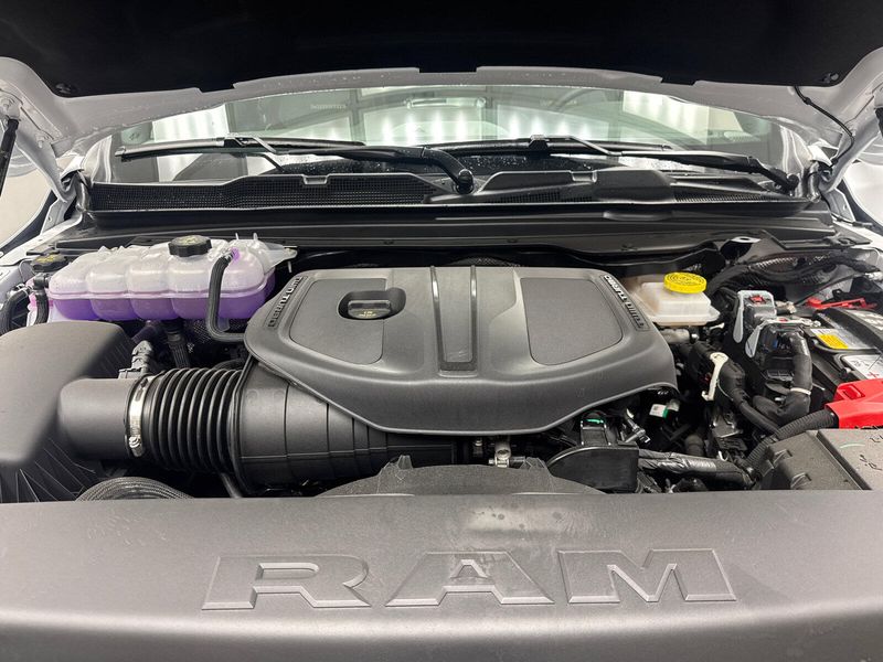 2025 RAM 1500 Laramie Crew Cab 4x4 5