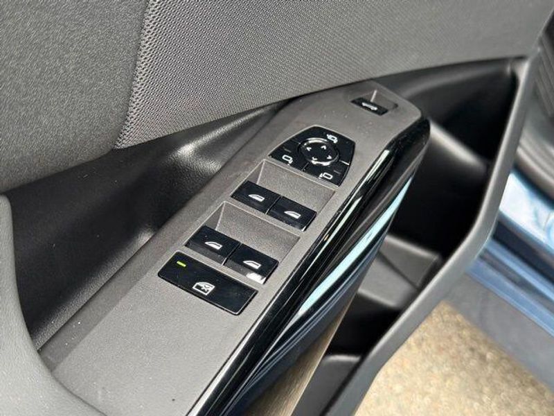 New 2026 BMW X3 30 xDriveImage 16