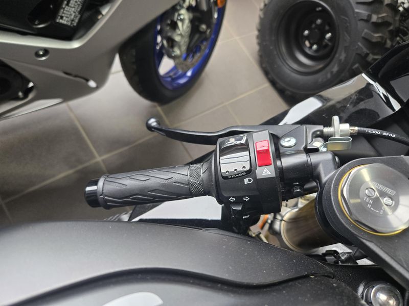 NEW 2026 SUZUKI GSXR750 Image 8