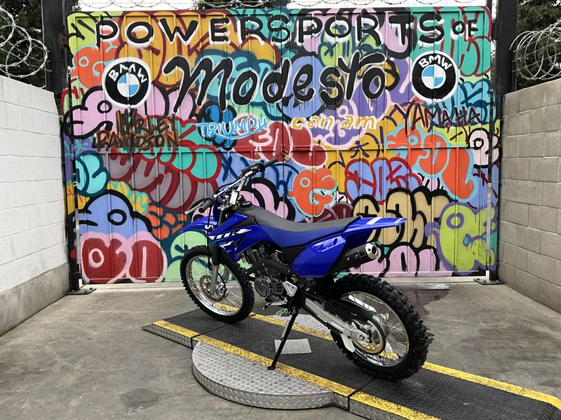 New 2026 Yamaha TT-R125LE Image 7