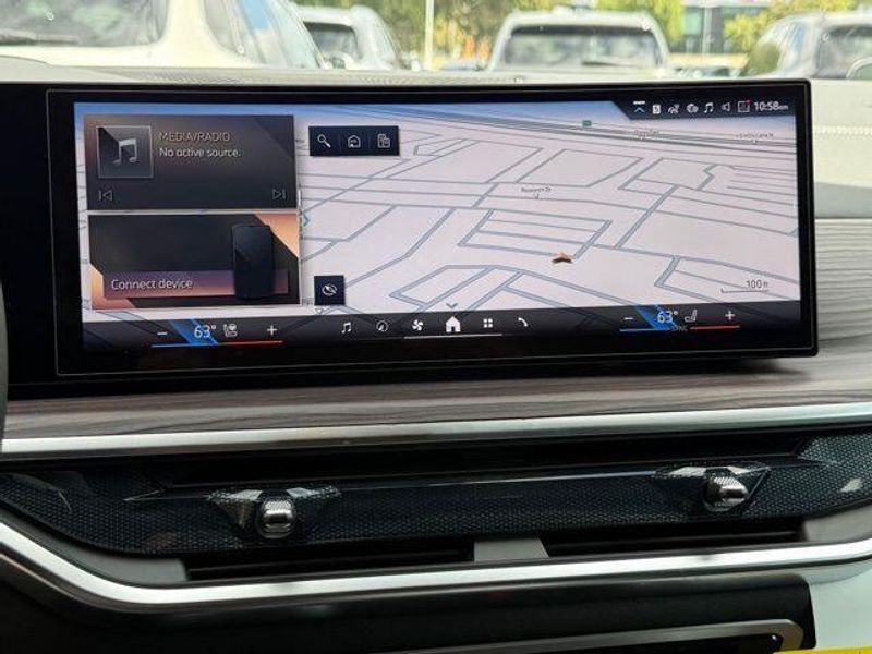 New 2026 BMW X5 sDrive40iImage 25