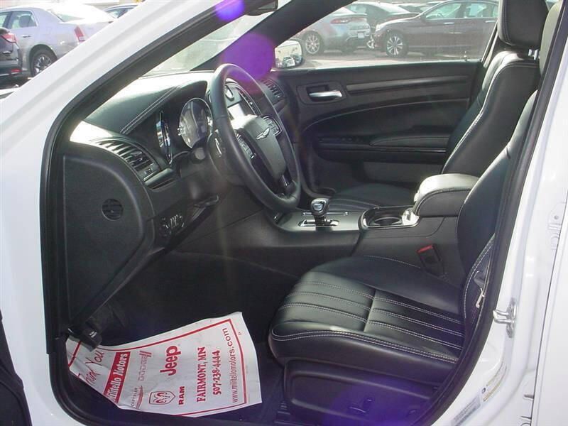 Used 2014 Chrysler 300 S AWD 4dr SedanImage 11