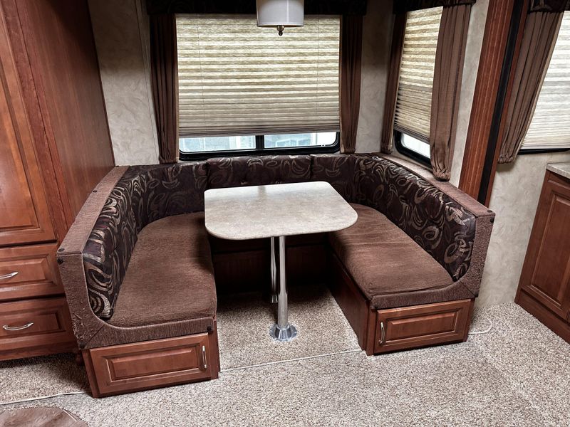 Used 2014 FOREST RIVER WILD CAT Image 10