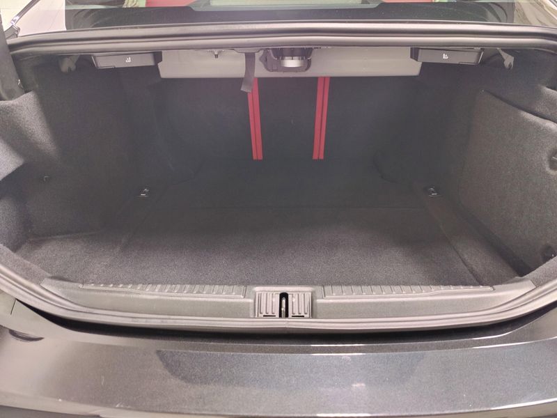 Used 2022 Alfa Romeo Giulia Veloce Premium AWD w/Sunroof/navImage 30