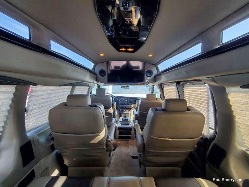 2022 Chevrolet Express Cargo Image 26