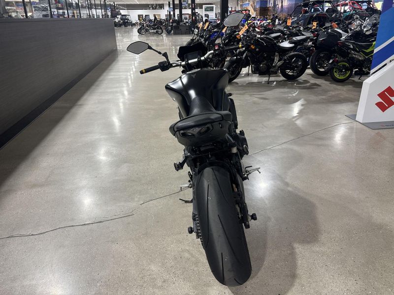 Used 2023 Yamaha MT-09 Image 18