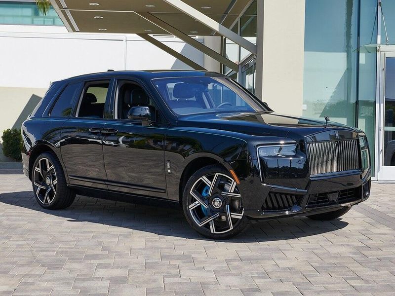 2025 Rolls-Royce Cullinan Image 5