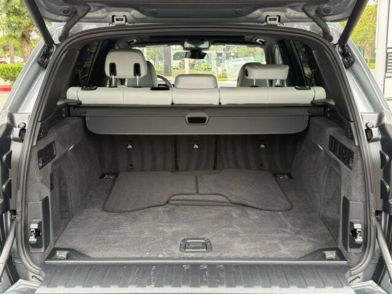 Used 2026 BMW X5 sDrive40iImage 16