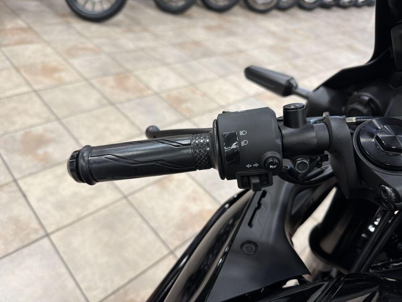 New 2026 Yamaha YZF-R3 ABS Image 26