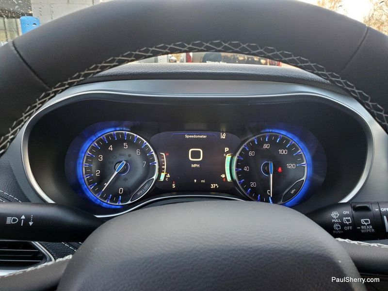 New 2026 Chrysler Pacifica Limited