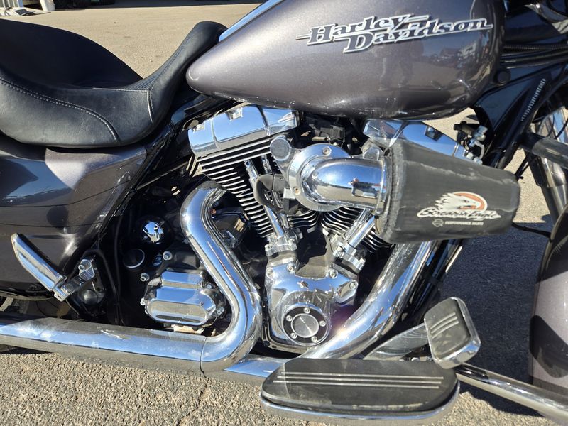 USED 2014 HARLEY STREET GLIDE SPECIAL Image 7