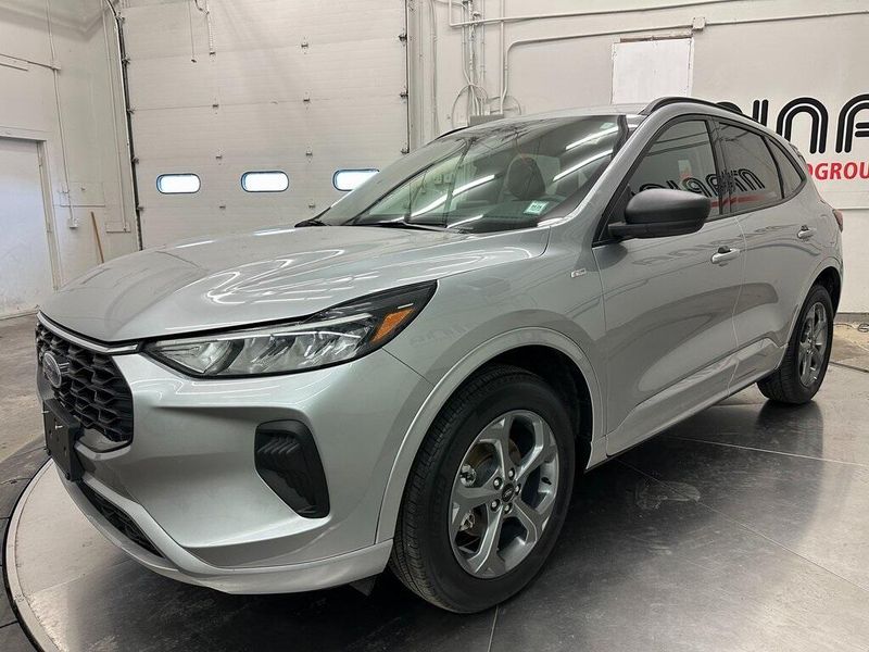 2024 Ford Escape ST-LineImage 11