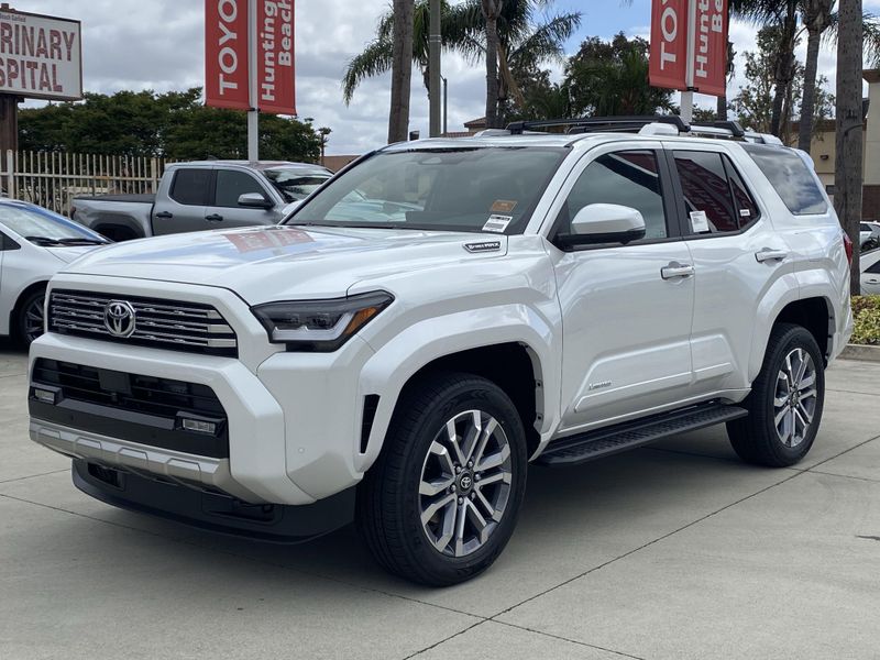 2025 Toyota 4Runner Hybrid LimitedImage 6