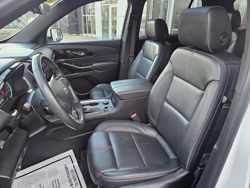Used 2023 Chevrolet Traverse RSImage 18