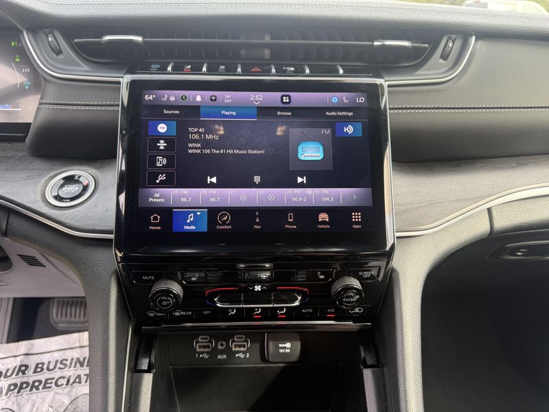 2024 Jeep Grand Cherokee Limited 4xe photo 14
