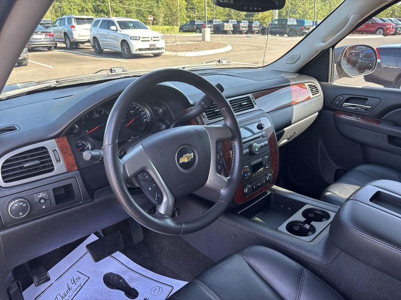 Used 2012 Chevrolet Avalanche 1500 LTImage 12