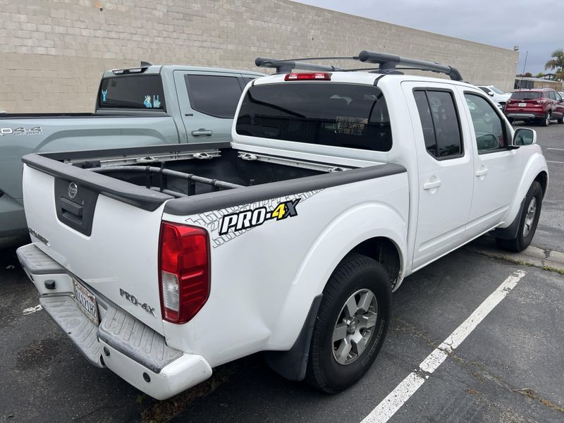 2013 Nissan Frontier PRO-4XImage 2