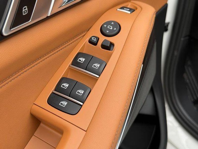 New 2026 BMW X5 sDrive40iImage 16