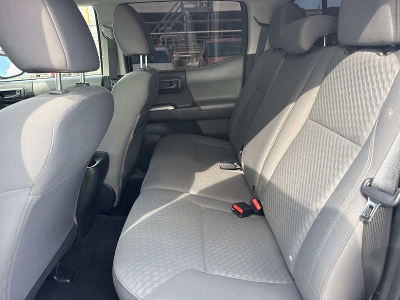 Used 2022 Toyota Tacoma SR5 Double Cab 5' Bed I4 AT (Natl)
