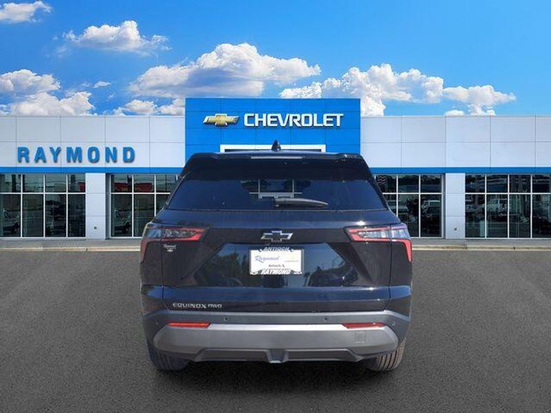 New 2026 Chevrolet Equinox LTImage 5