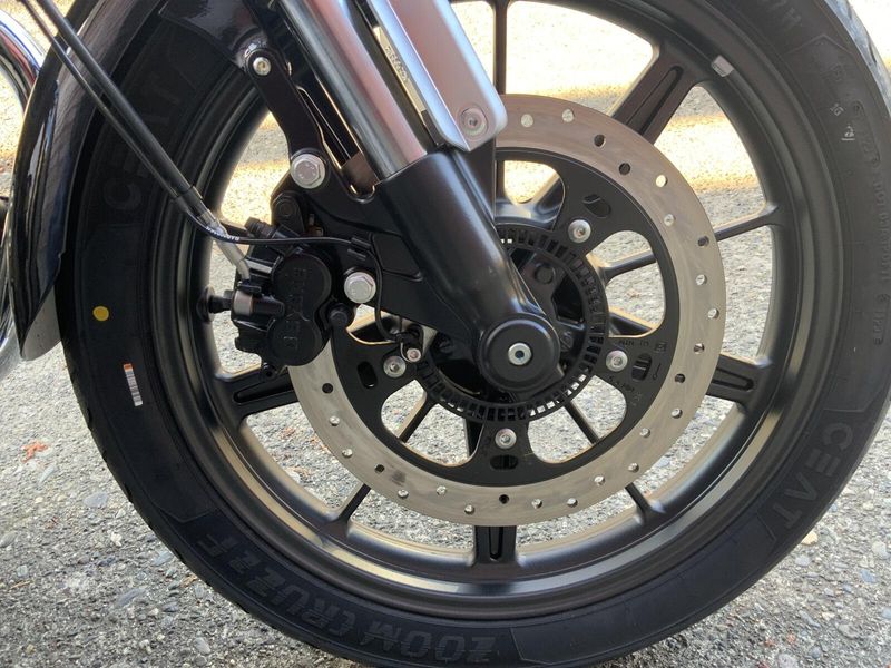 New 2026 Royal Enfield SUPER METEOR 650 