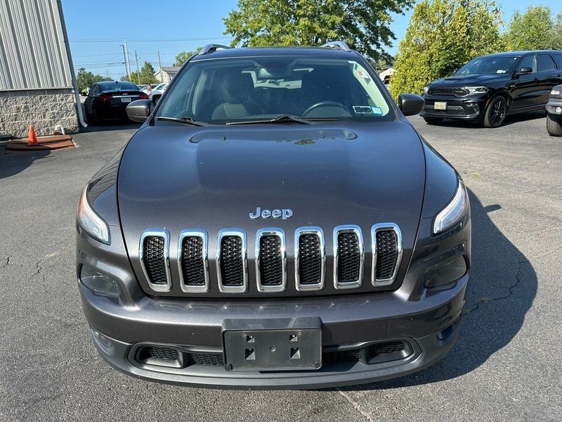 2015 Jeep Cherokee LatitudeImage 11