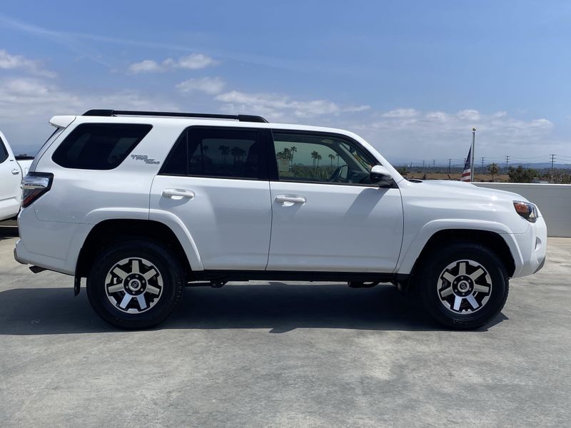 2024 Toyota 4Runner TRD Off-RoadImage 3