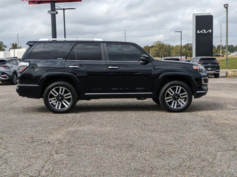 2019 Toyota 4Runner LimitedImage 2