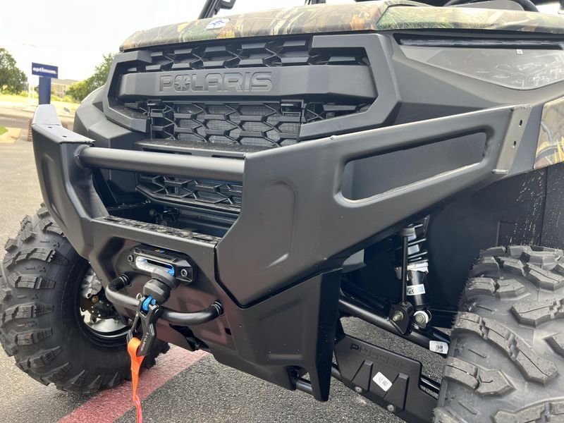 2025 Polaris RANGER CREW XP 1000 PREMIUM PURSUIT CAMOImage 9