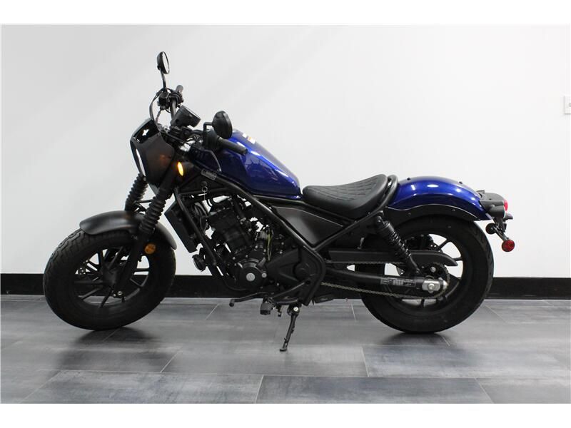 2021 Honda Rebel 300 in a Blue exterior color. New England Powersports 978 338-8990 pixelmotiondemo.com 