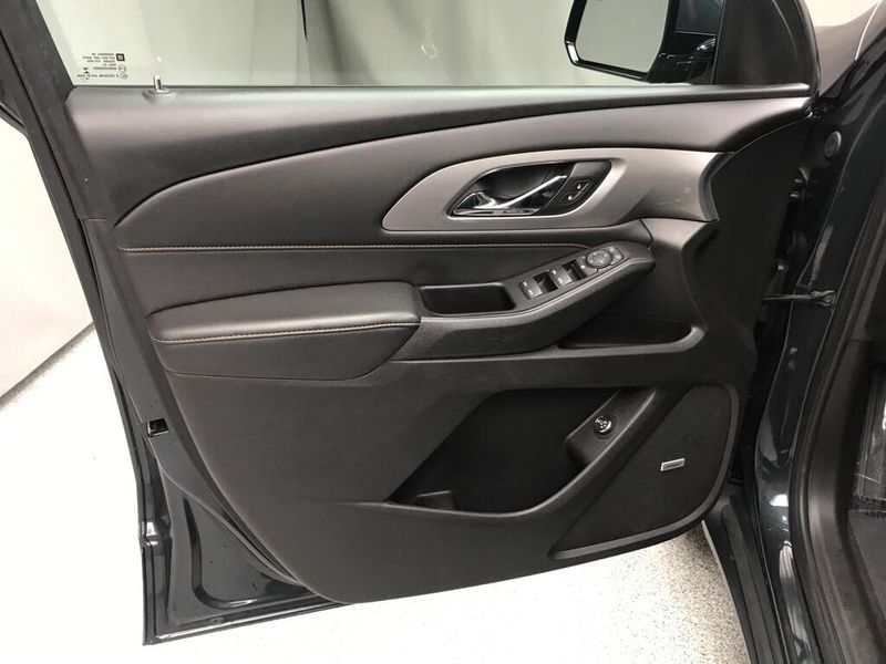 Used 2019 Chevrolet Traverse LT LeatherImage 8