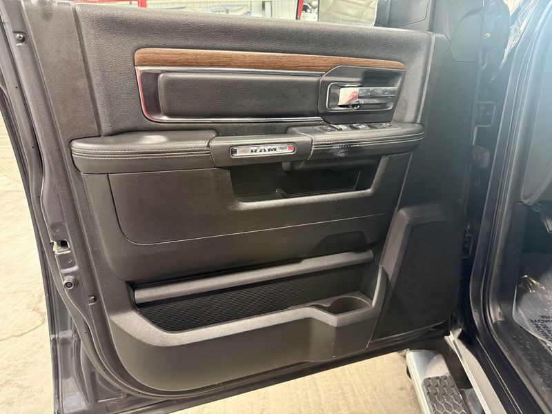 Used 2014 RAM 1500 LaramieImage 19