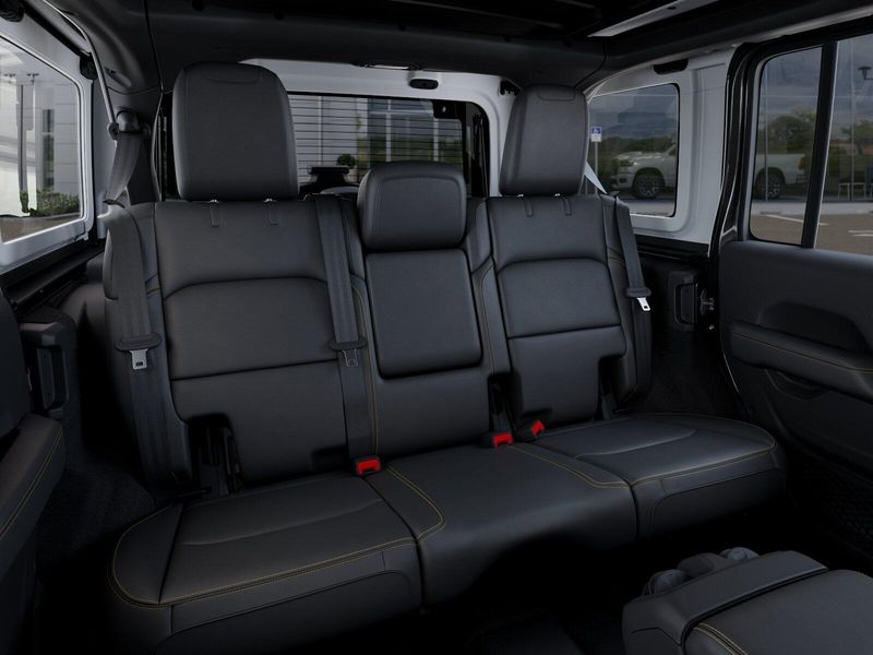 New 2026 Jeep Wrangler 4-door SaharaImage 16