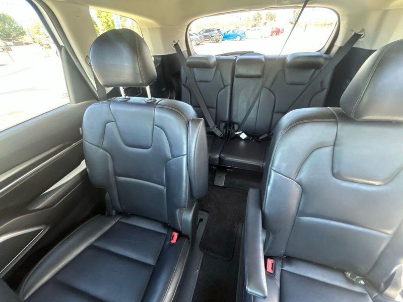 Used 2024 Kia Telluride SImage 10