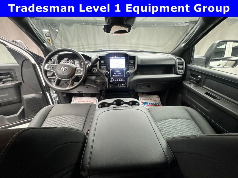 2025 RAM 2500 Tradesman Crew Cab 4x4 6