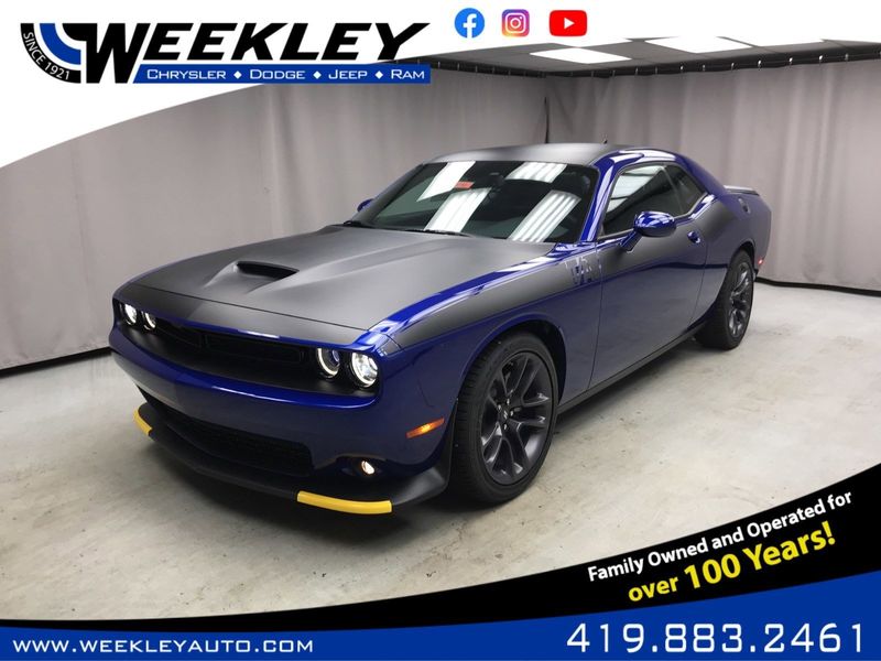 2022 Dodge Challenger R/tImage 1
