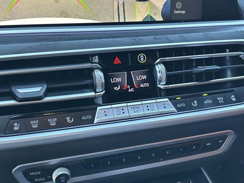 Used 2022 BMW X7 M50iImage 29