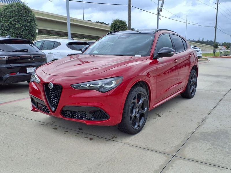 2025 Alfa Romeo Stelvio Tributo ItalianoImage 2
