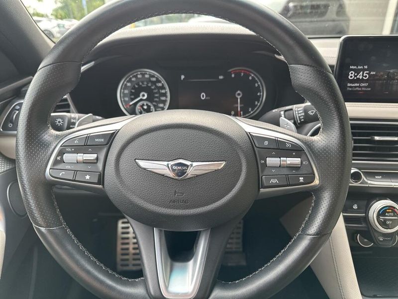 2022 Genesis G70 3.3TImage 33
