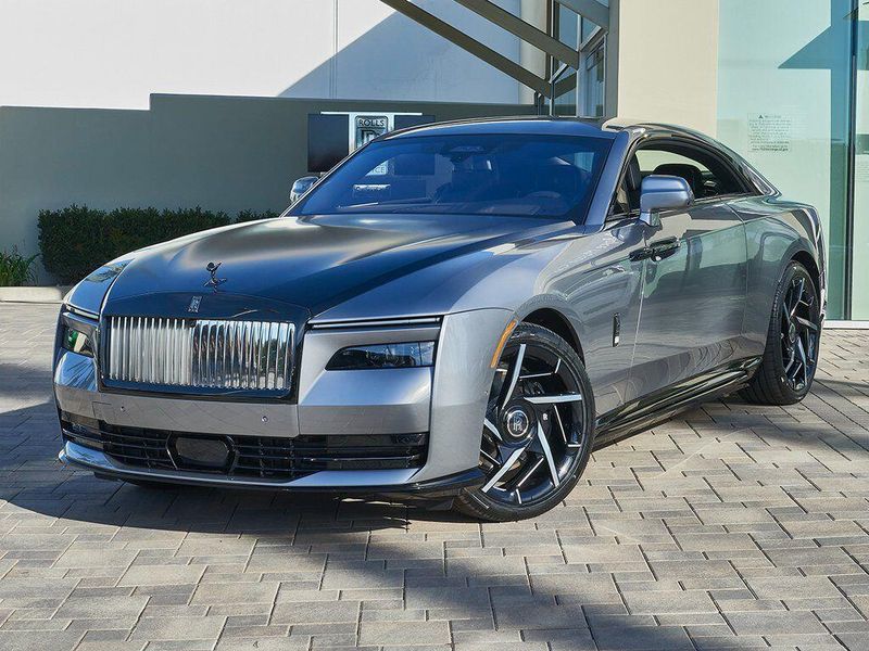 New 2026 Rolls-Royce Spectre Image 1