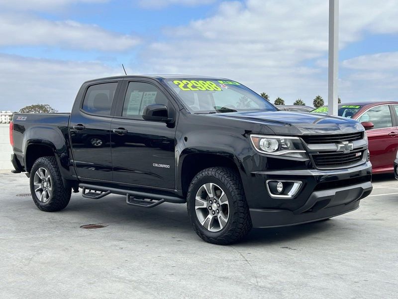 2019 Chevrolet Colorado 2WD Z71Image 2