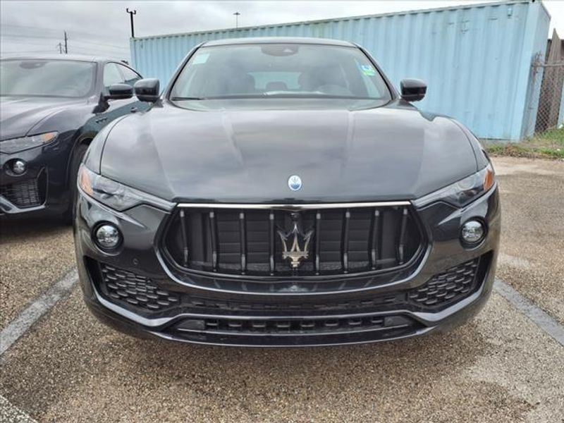 2024 Maserati Levante GTImage 4