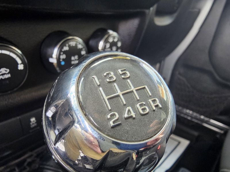 Used 2016 Jeep Wrangler JK RubiconImage 16